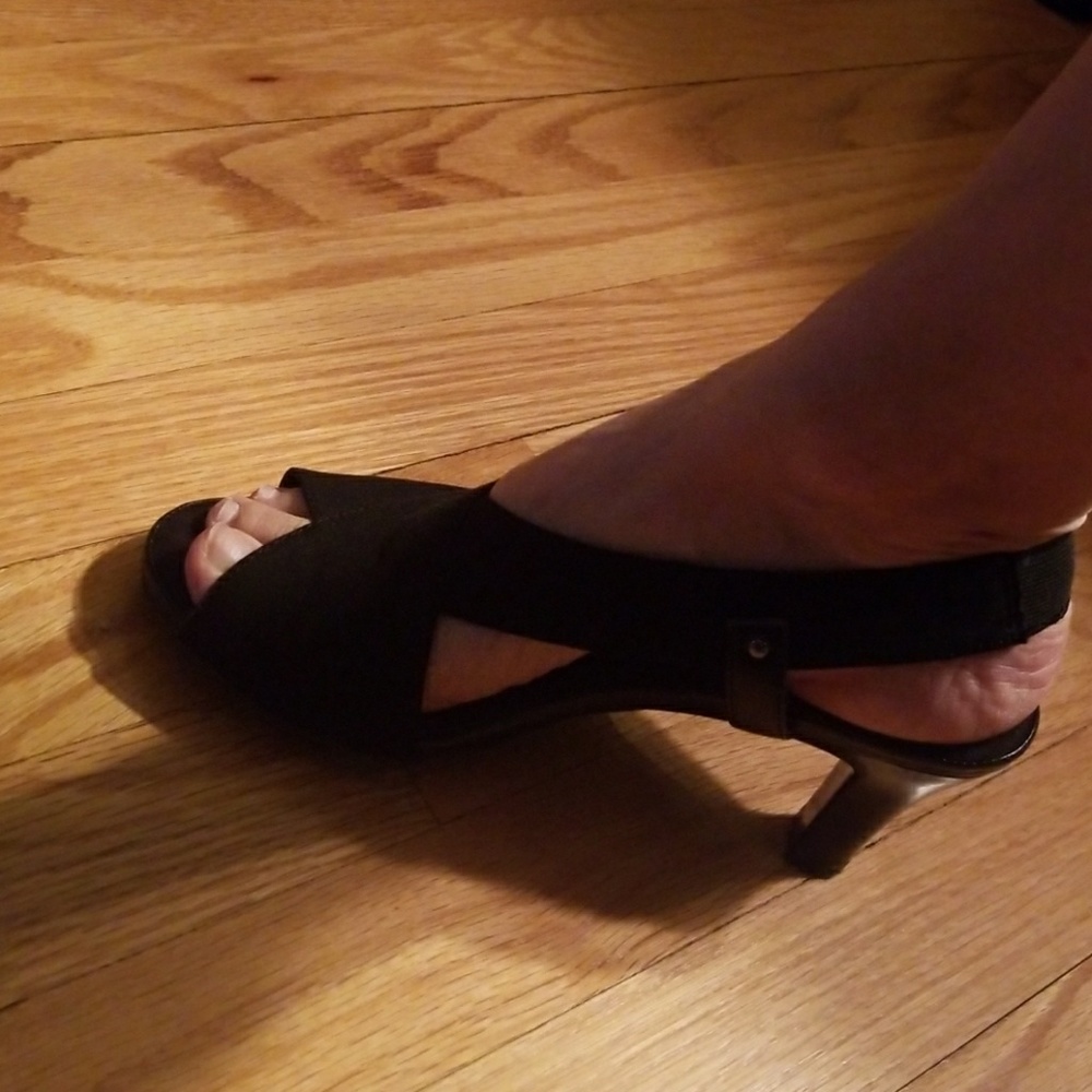 Aerosoles sandal heels